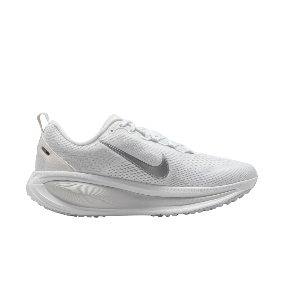 NIKE - Women's Vomero 18