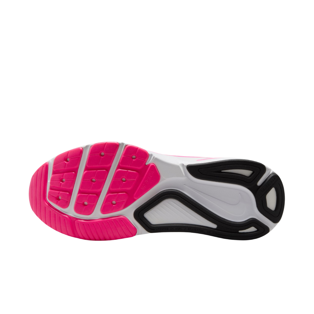 NIKE - Structure 26 Women's