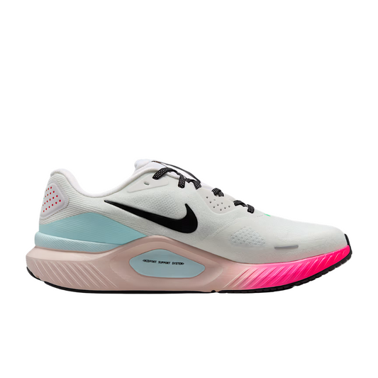 NIKE - Structure 26 - Men's